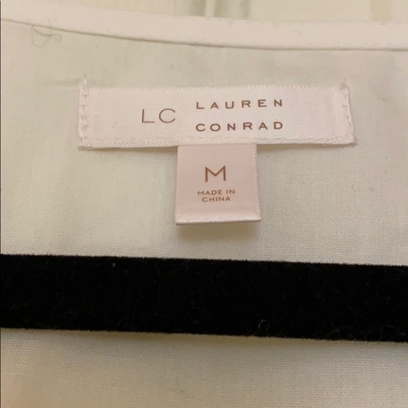 White button down blouse - Picture 2 of 3